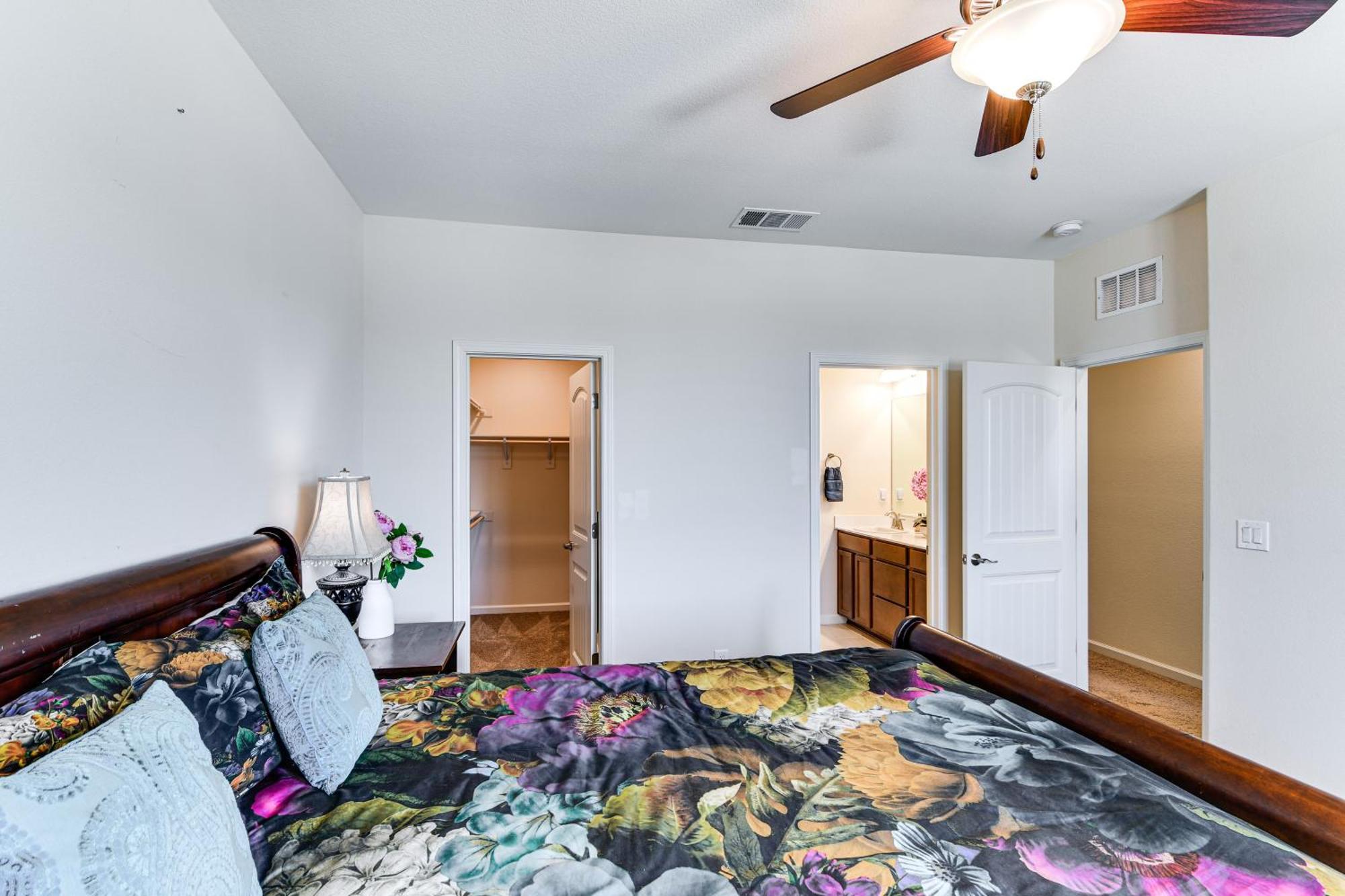 Central Carson City Townhome, 1 Mi To Downtown! Zewnętrze zdjęcie